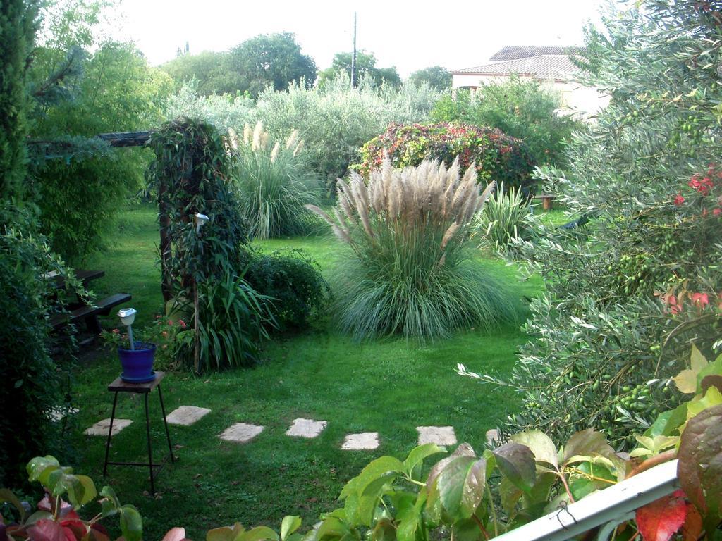 Gites Du Mas Gibert A Saussines Entre Nimes Et Montpellier Exterior foto